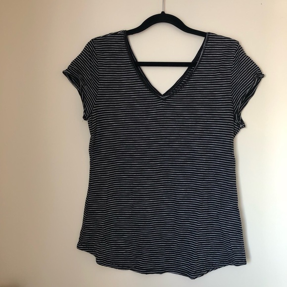 Maurices Tee - Picture 3 of 12